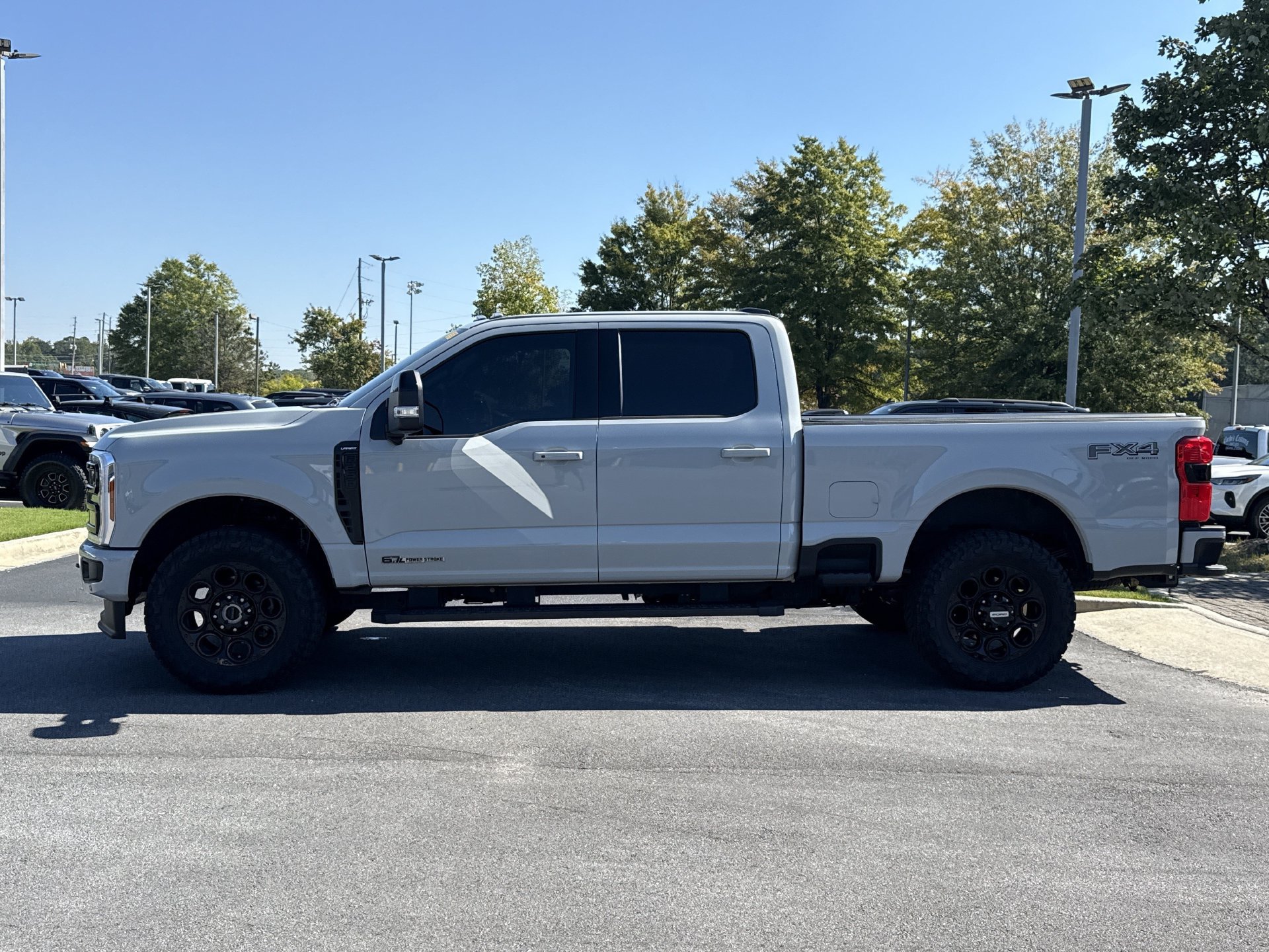 Used 2025 Ford F250 Lariat w/ Lariat Ultimate Package AWD/4WD image 14