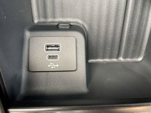 New 2026 Ford Expedition Tremor image 33