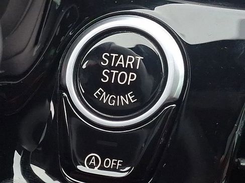 Used 2019 BMW 540i w/ M Sport Package image 22