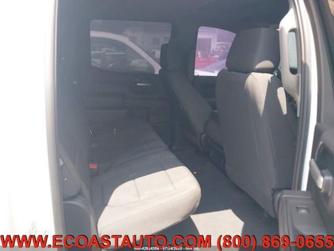 Used 2020 Chevrolet Silverado 1500 Custom w/ Custom Value Package image 7