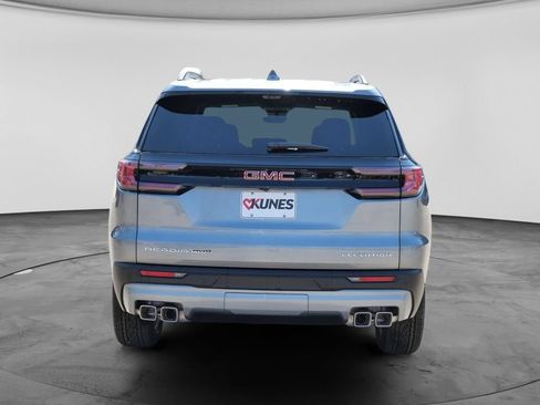 New 2026 GMC Acadia Elevation w/ Elevation Premium Package AWD/4WD image 13
