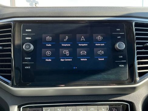 Certified 2023 Volkswagen Atlas SEL image 6