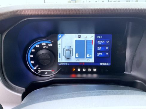 Used 2022 Ford Bronco Outer Banks w/ Sasquatch Package AWD/4WD image 12