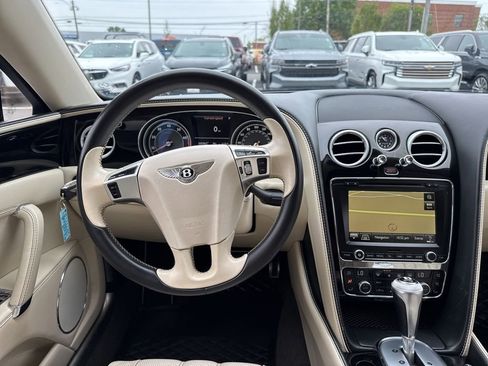 Used 2014 Bentley Flying Spur W12 image 13