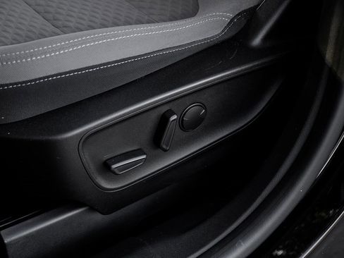 Used 2022 Ford Escape SE w/ Convenience Package image 45