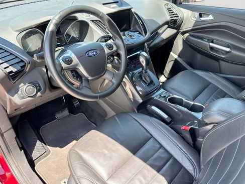 Used 2016 Ford Escape Titanium AWD/4WD image 2