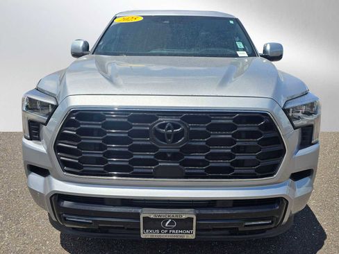 Used 2025 Toyota Sequoia Platinum AWD/4WD image 8