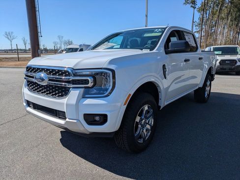 New 2025 Ford Ranger XLT w/ Chrome Accent Package image 8