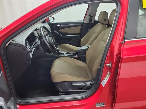Used 2019 Volkswagen Jetta SEL FWD image 5