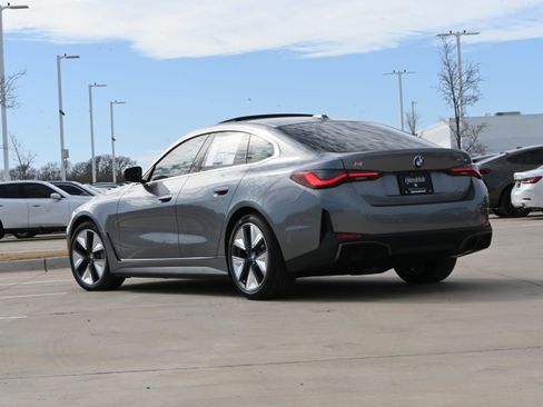 Used 2026 BMW i4 xDrive40i w/ Premium Package AWD/4WD image 2