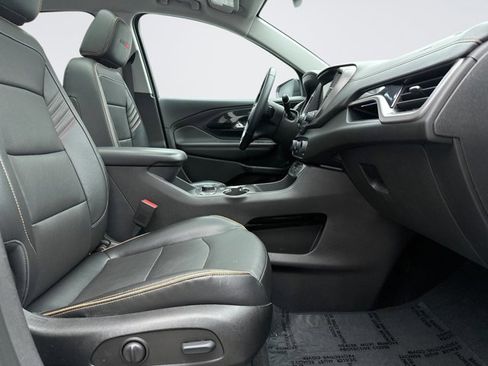 Used 2023 GMC Terrain AT4 w/ Tech Package AWD/4WD image 16