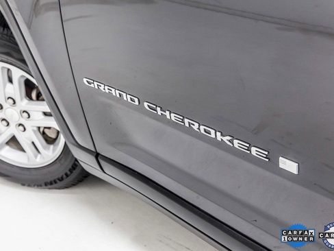 Used 2024 Jeep Grand Cherokee Laredo image 12