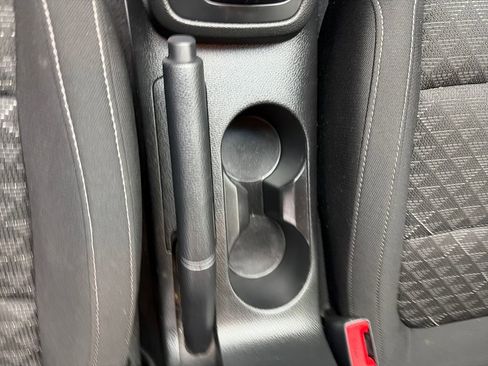 Used 2018 Kia Rio S image 24