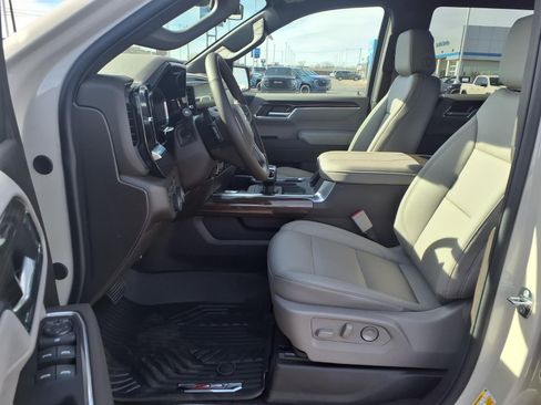 New 2026 Chevrolet Silverado 1500 RST w/ All Star Edition Plus AWD/4WD image 8