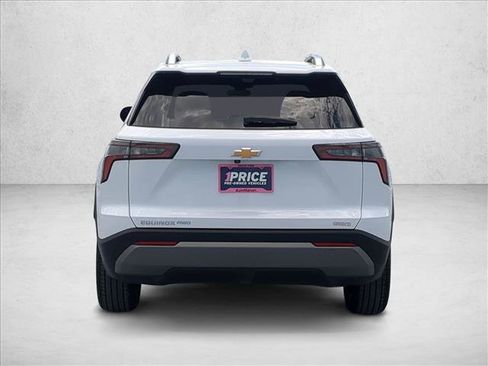 Used 2025 Chevrolet Equinox LT w/ Convenience Package II AWD/4WD image 7