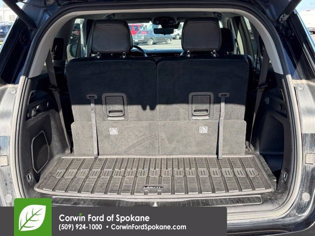 Used 2023 Jeep Grand Cherokee L Limited w/ Luxury Tech Group II AWD/4WD image 18