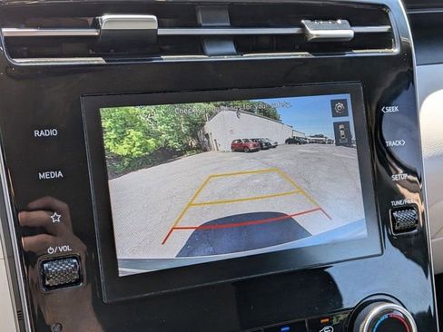 Certified 2024 Hyundai Tucson SE AWD/4WD image 29
