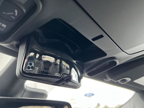 New 2026 Chrysler Pacifica Select image 35