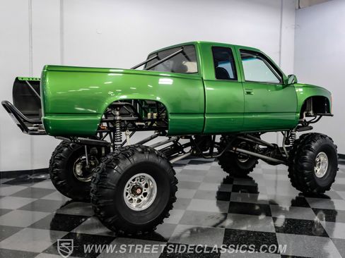 Used 1988 Chevrolet Silverado 1500 2WD Extended Cab image 12