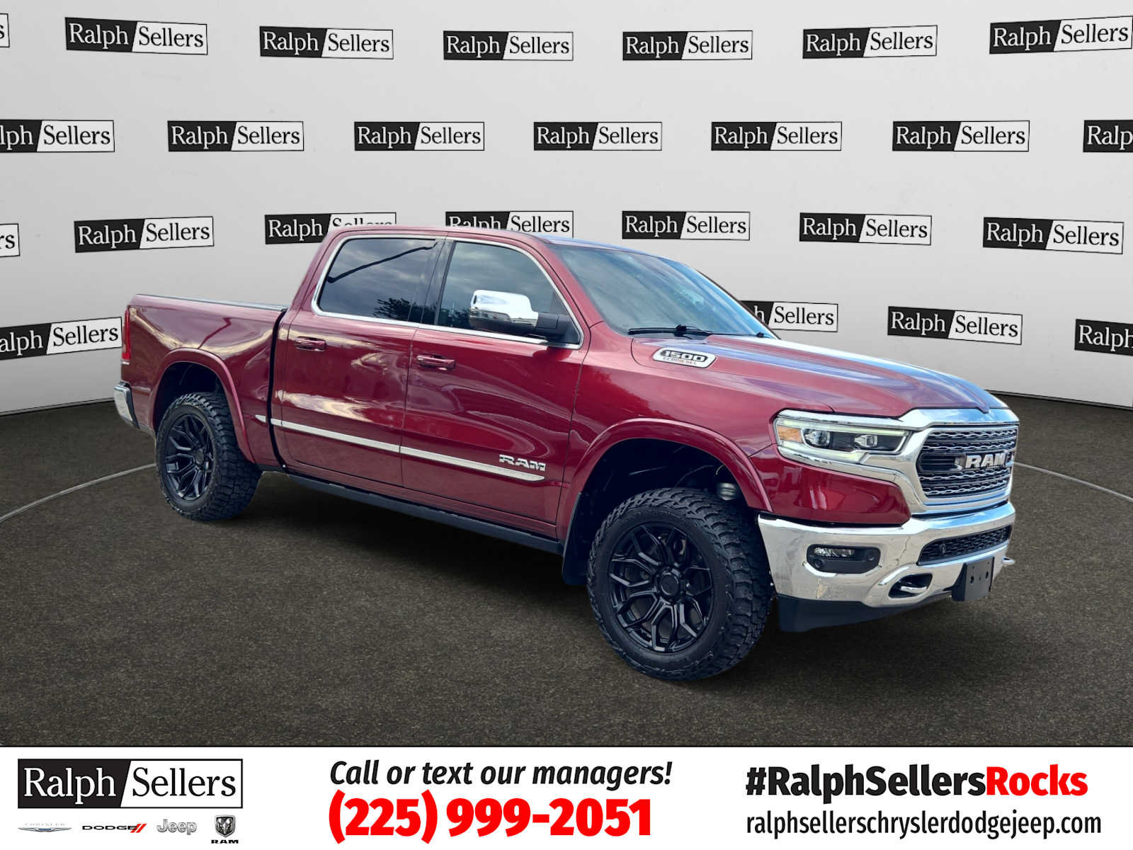 Used 2023 RAM 1500 Limited AWD/4WD image 1