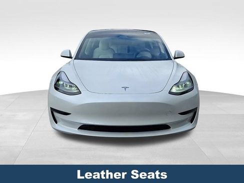 Used 2023 Tesla Model 3 Standard Range RWD image 2