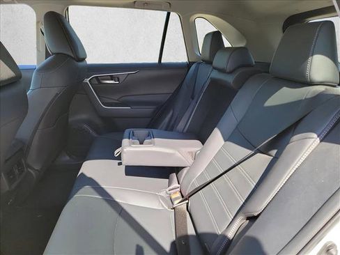 Used 2025 Toyota RAV4 XLE Premium FWD image 14