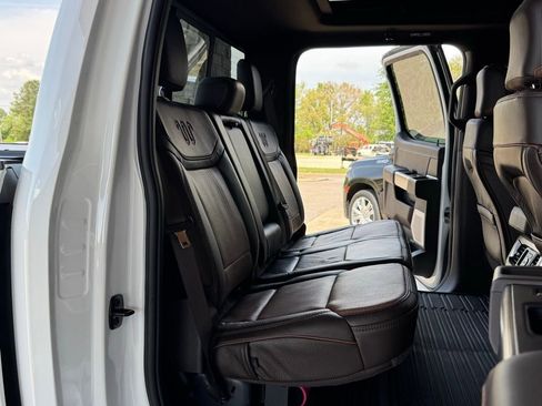 Used 2025 Ford F250 King Ranch w/ Chrome Package image 43