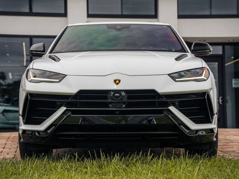 Used 2024 Lamborghini Urus S AWD/4WD image 9