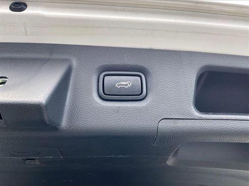 Used 2023 Hyundai Santa Fe Limited image 37