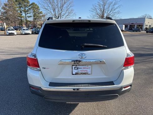 Used 2012 Toyota Highlander Limited image 4