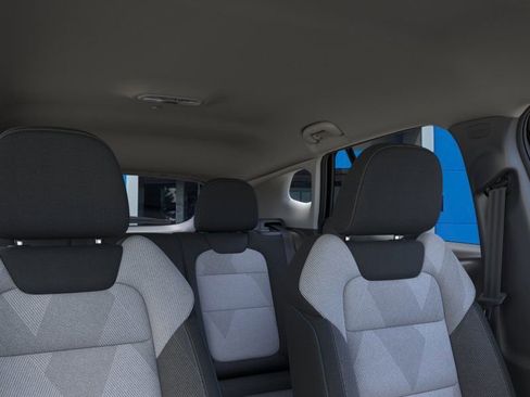 New 2026 Chevrolet Trax LS w/ LS Convenience Package FWD image 24