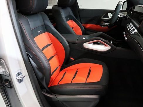 Used 2025 Mercedes-Benz GLE 63 AMG S w/ Driver Assistance Package image 23