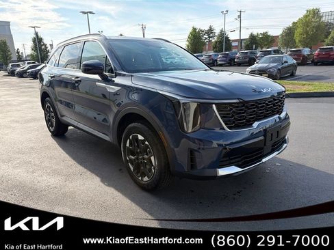 New 2026 Kia Sorento S w/ S Panoramic Sunroof Package AWD/4WD image 5
