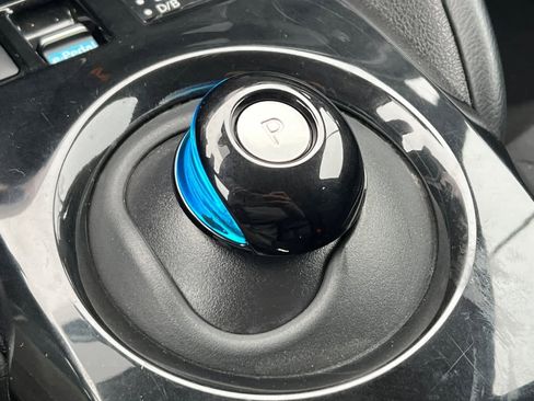 Used 2023 Nissan Leaf SV Plus image 24