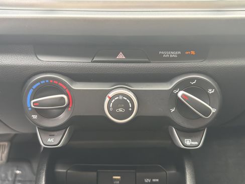 Used 2023 Kia Rio S FWD image 30