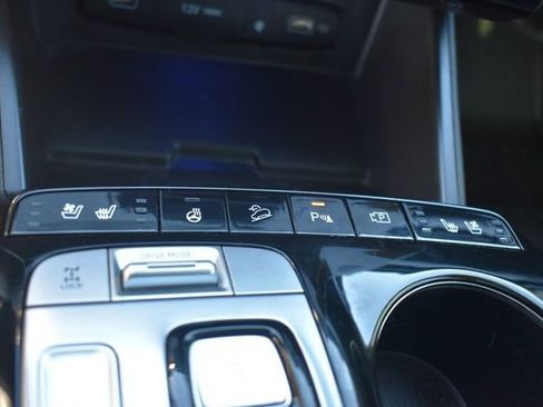 Used 2022 Hyundai Tucson Limited image 33
