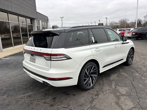 New 2026 Lincoln Aviator Black Label AWD/4WD image 7