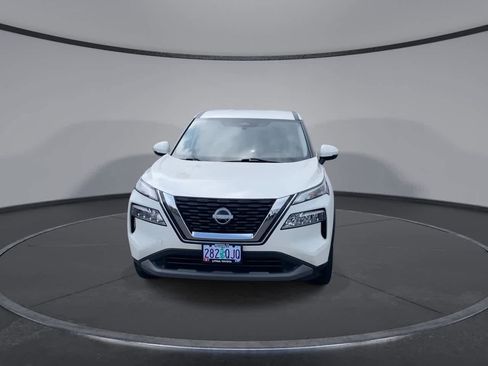 Used 2023 Nissan Rogue SV AWD/4WD image 4