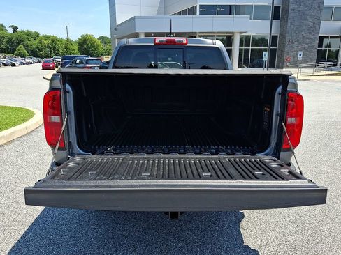 Used 2022 Chevrolet Colorado LT w/ LT Convenience Package RWD image 28
