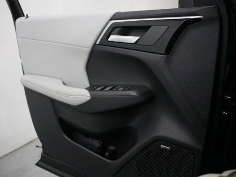 New 2026 Mitsubishi Outlander SE image 15