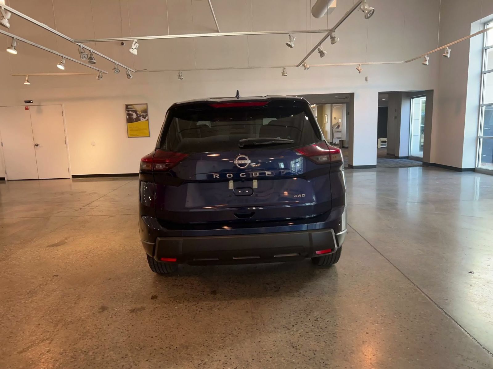 Used 2026 Nissan Rogue SV AWD/4WD image 12
