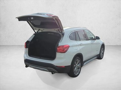 Used 2016 BMW X1 xDrive28i image 5