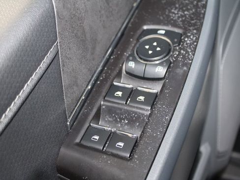 Used 2024 Ford F150 XLT w/ Mobile Office Package image 44