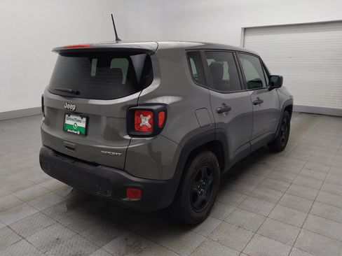Used 2019 Jeep Renegade Sport image 9