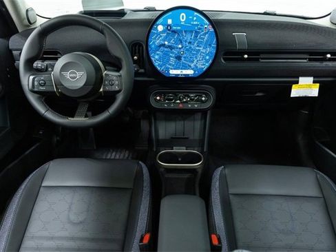 Certified 2025 MINI Cooper S image 21