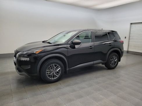 Used 2023 Nissan Rogue S FWD image 2