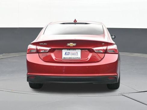 Used 2022 Chevrolet Malibu LT FWD image 11