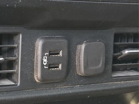 Used 2019 Chevrolet Silverado 1500 RST w/ All-Star Edition image 17