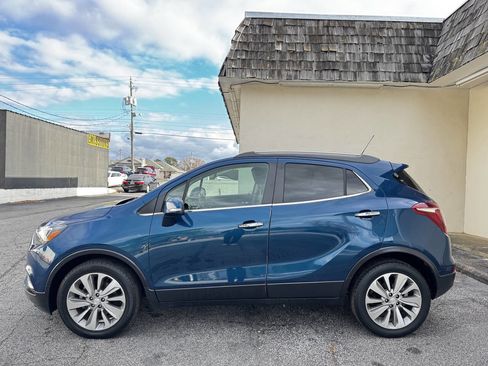 Used 2019 Buick Encore Preferred image 3