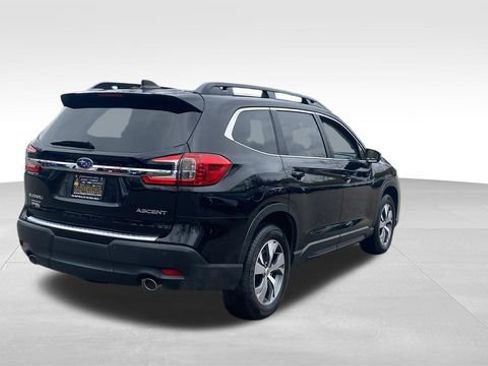 Used 2023 Subaru Ascent Premium w/ Convenience Package AWD/4WD image 8